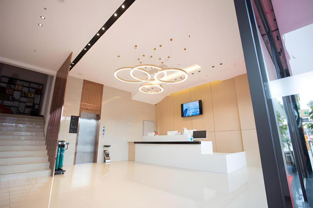 City Comfort Inn Luzhou Jiangyang District Wancheng International מראה חיצוני תמונה
