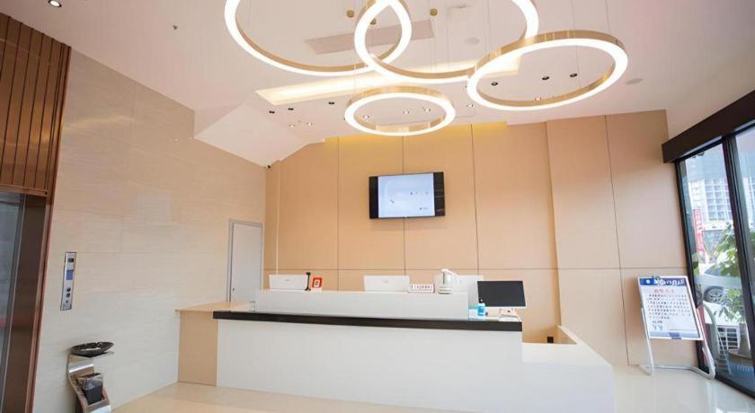 City Comfort Inn Luzhou Jiangyang District Wancheng International מראה חיצוני תמונה